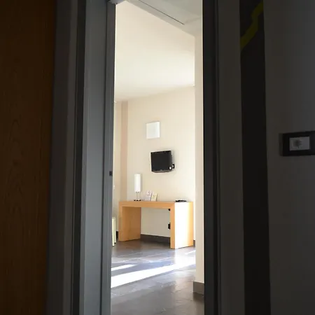Relais Borgo Del Gallo アックイテルメ